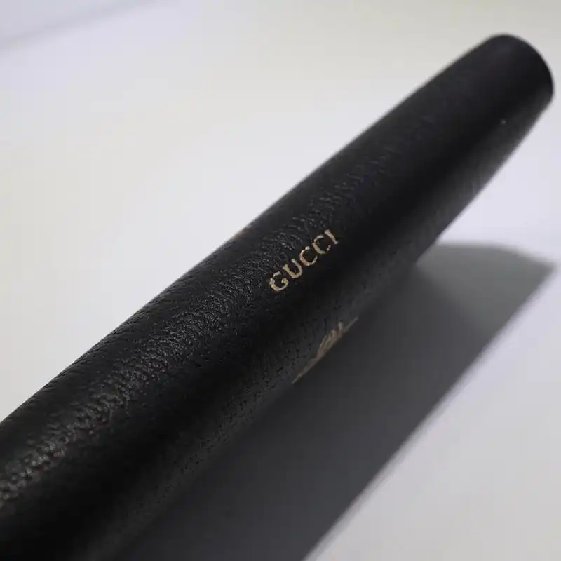 G*u*i brand handbags zip around wallet 1904g0022