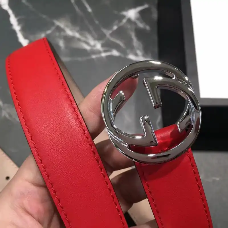 G*u*i s belte 1905bl0158