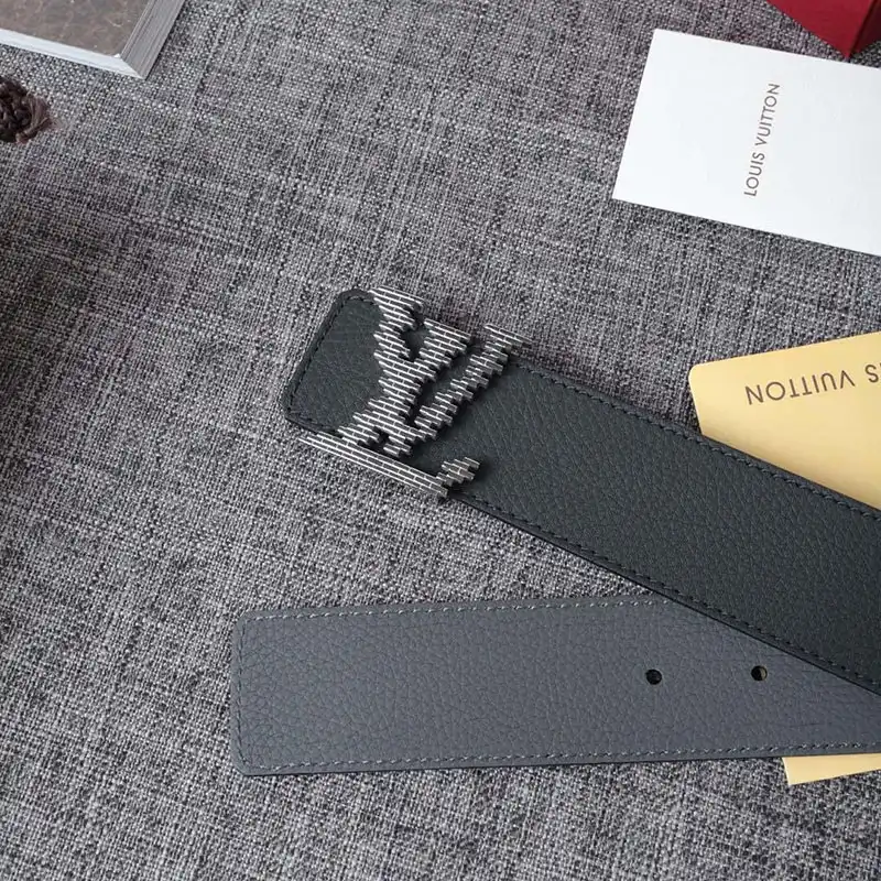 LV s Belte 19xf0101