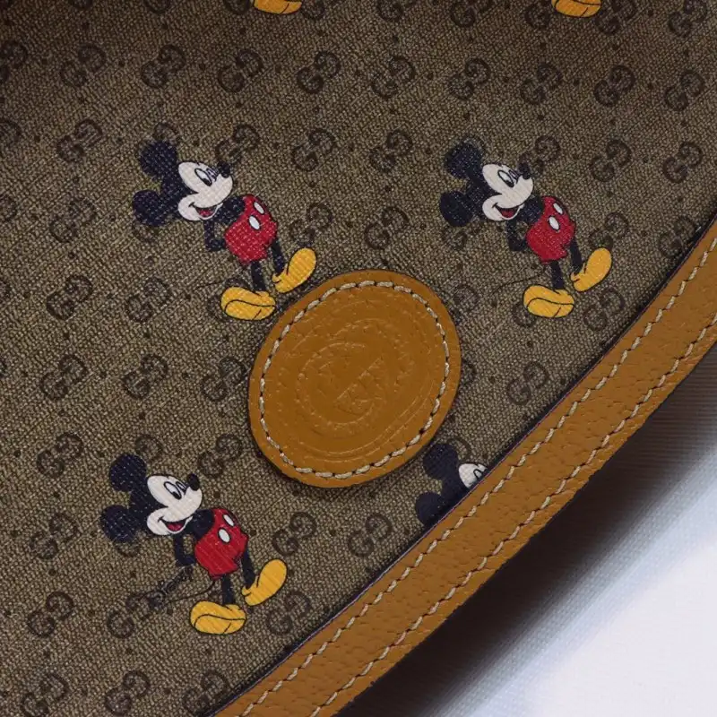 G*u*i bags 20dj570043