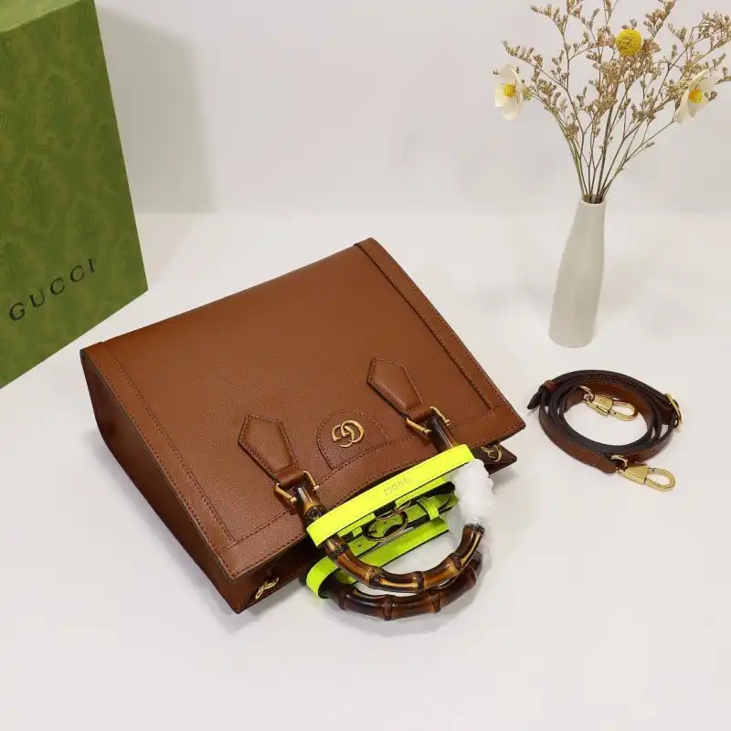 G*u*i s bags 2108dj0081