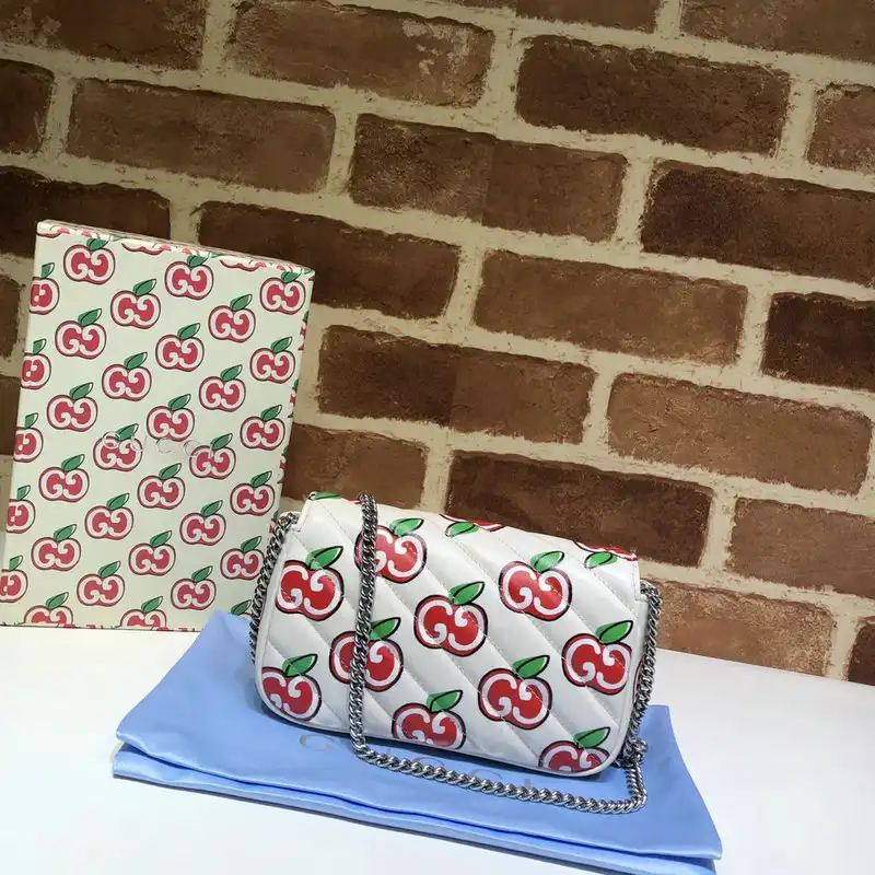 G*u*i bags 2111ya0006