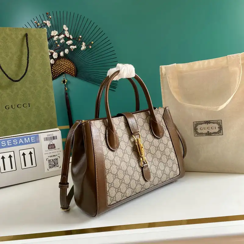 G*u*i bag 2112ya0051