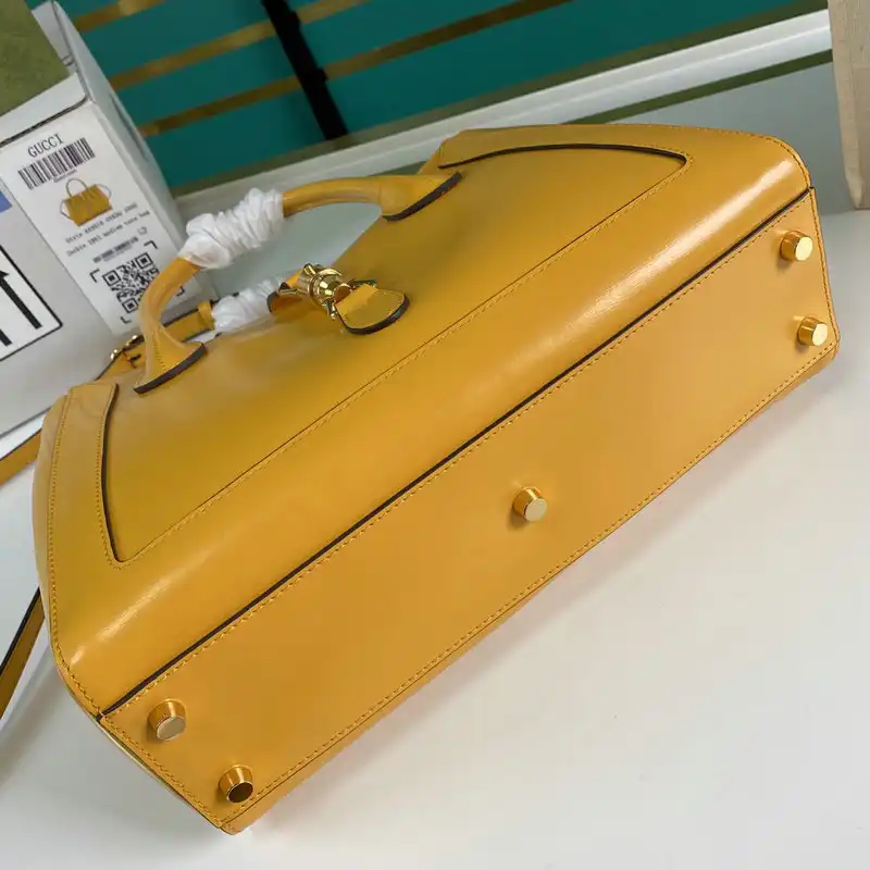 G*u*i bag 2112ya0055