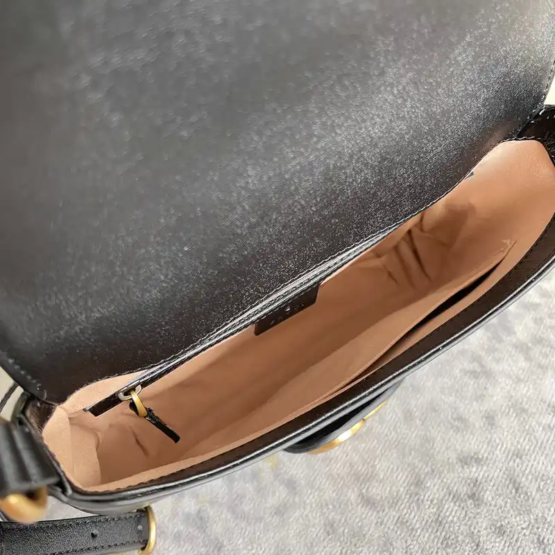 G*u*i bag 2201dj0051