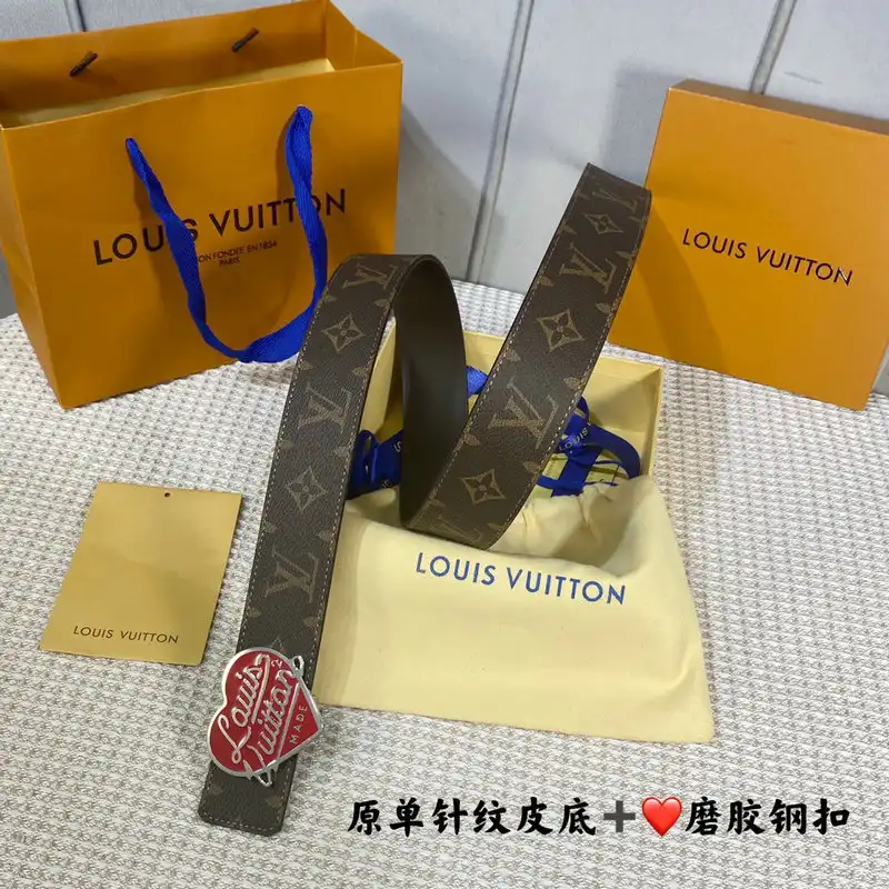 LV Belts 2201XA0062