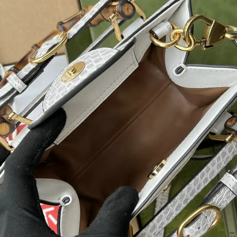 G*u*i bag 2205ya0042