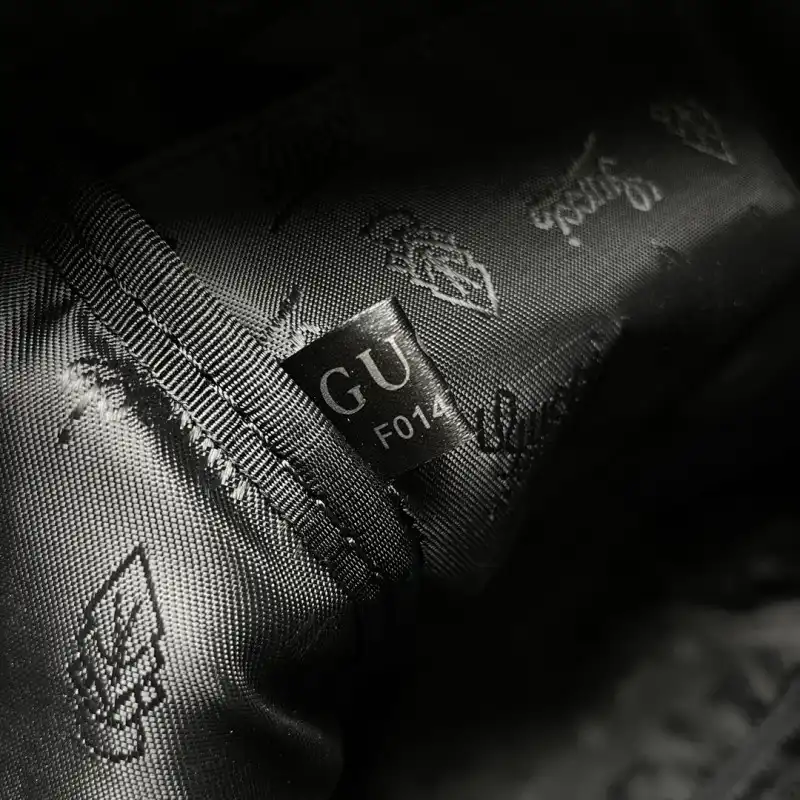 G*u*i bags 2406ya0155