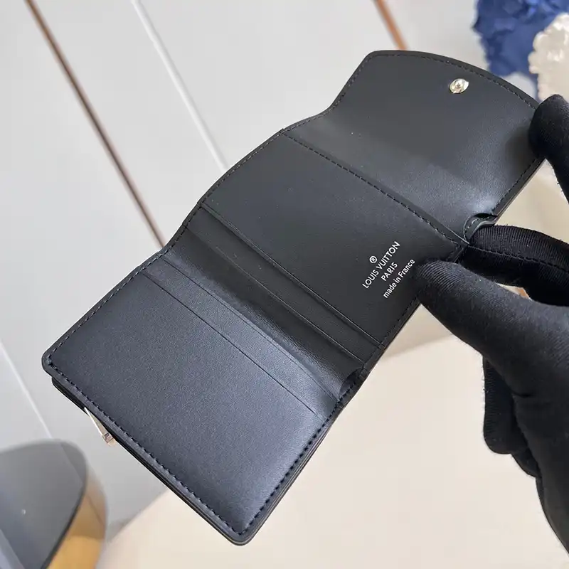 G*u*i bags 2407ya0008