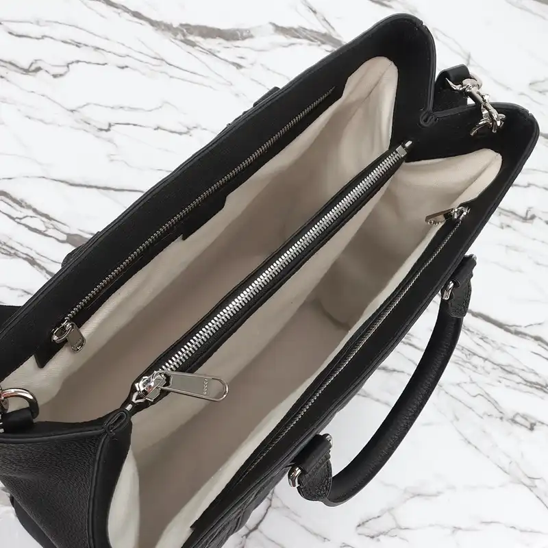 G*u*i bags 2411ya0193