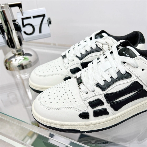 Sleek AMIR1 SNEAKERS 689