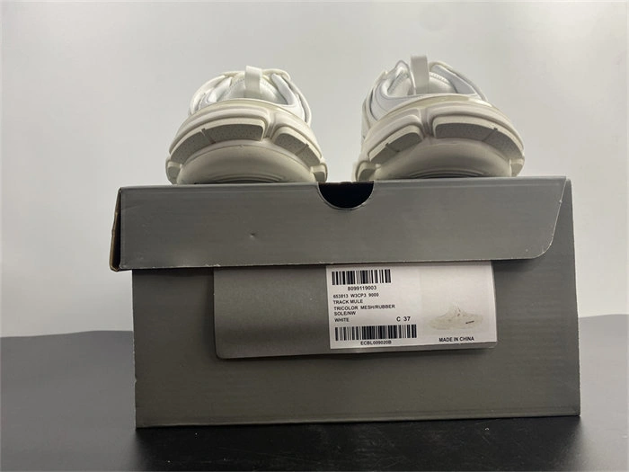 Neat BLCG Track Mule White 653813 W3CP3 4486