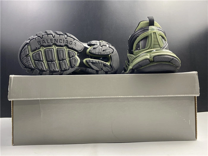 Efficient BLCG Track.2 Khaki 568614 W3AE1 4520