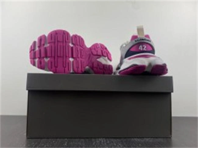 TechFriendly Balenciaga 11CARGO 784341 W2MV6 4351