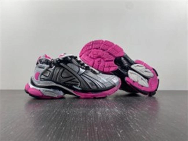 Balenciaga 7.5 772774-W3RBW- UrbanStyle 4350