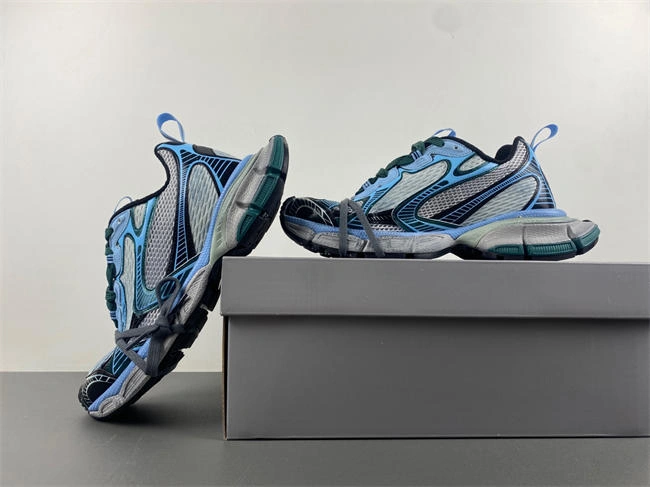 Unique Balenciaga 734734 W3XLR 4340