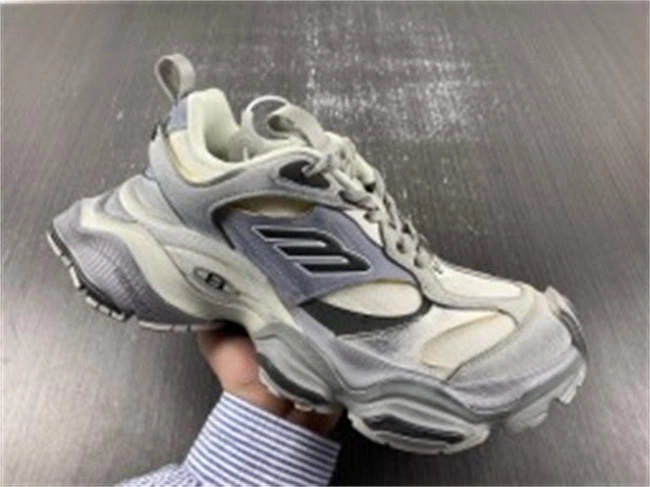 Balenciaga 784341 W2MV9 SunProtective 4354