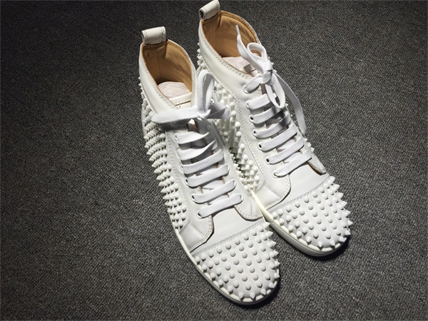 SunProtective Christian Louboutin 2674