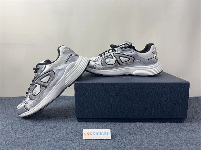 WaterResistant DR B30 Sneaker sliver 995