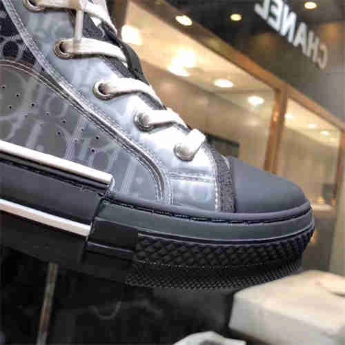 DR Sneaker Fashionable 1194