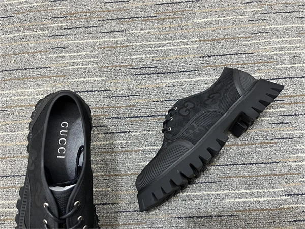 G*u*i ace sneaker durable 102