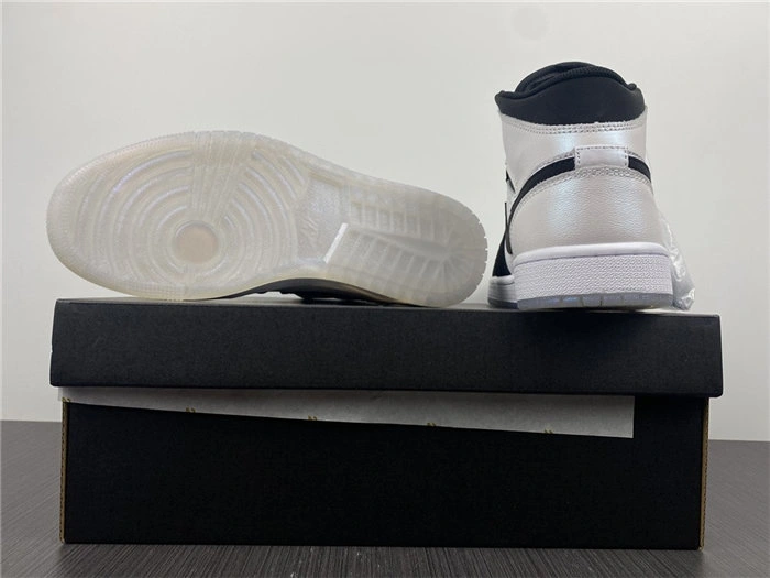 colorful jordan1 mid Di*m*nd shorts dh6933- 3704