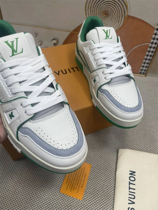 LV FreshLook 1772