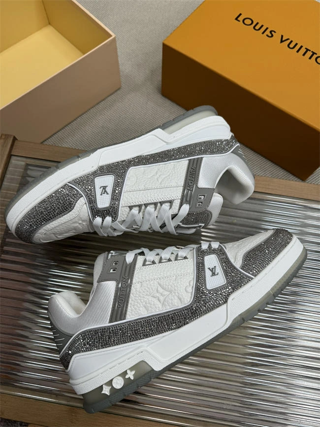 Lv Trainer Sneaker Unisex 2005
