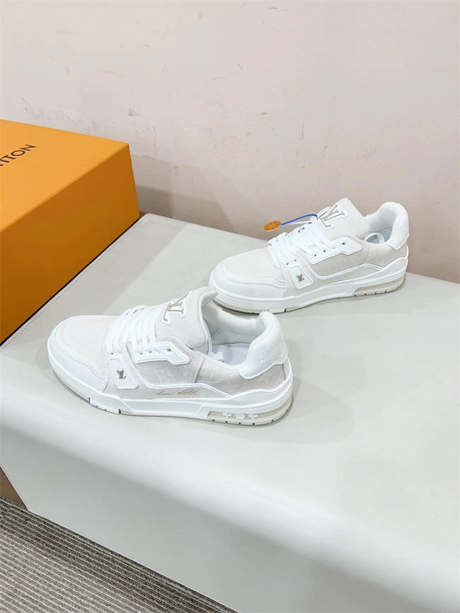 Lv Trainer Sneaker Durable 2043