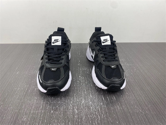 NIKEV2K Runtekk 3XL FD0736- SmoothTexture 5294