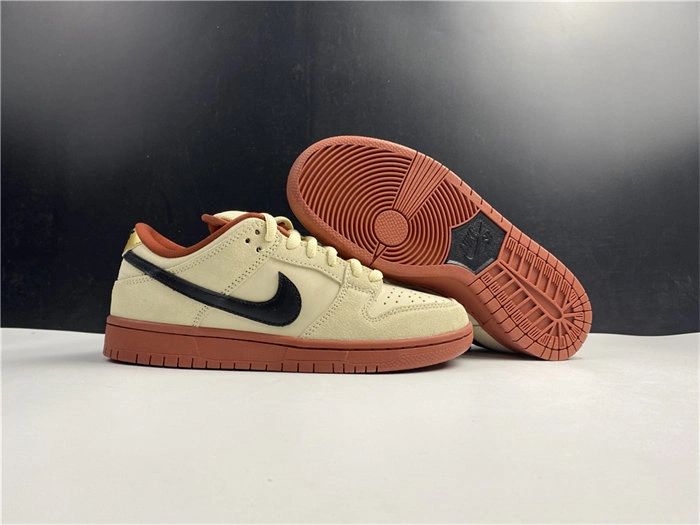 Nike SB Dunk Low Pro Hennessy BQ6817- FlexibleFit 4917