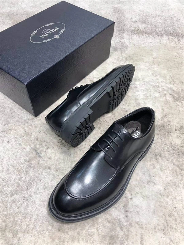 PRADA WeatherProof 3238