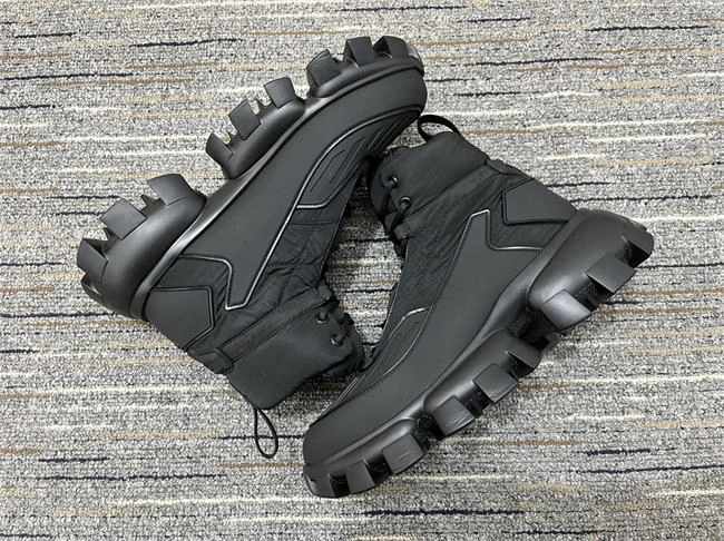 Prada Cloudbust Sneaker NewStyle 564