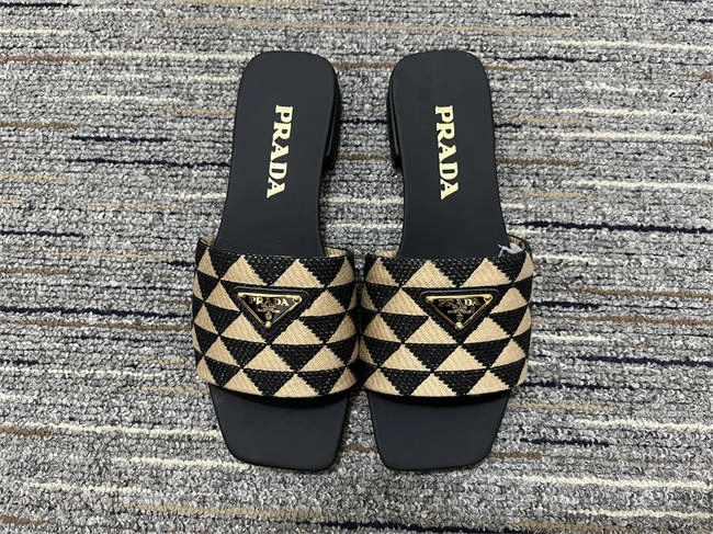 Prada Slipper Sporty 3353