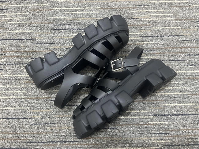 Prada Slipper Supportive 3344