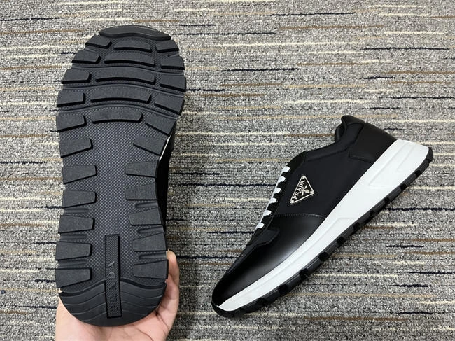 Prada Sneaker SunProtective 3370