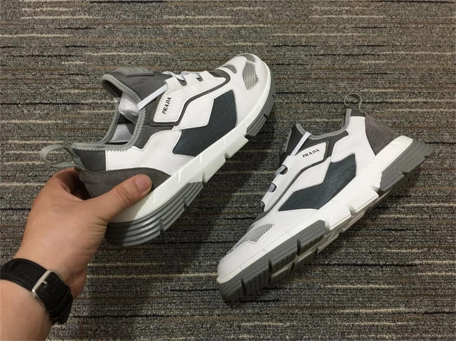 Prada Sneaker Soft 3380